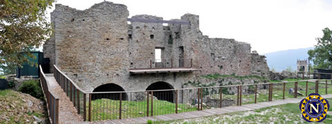 Castello di Tizzano in Provincia di Parma